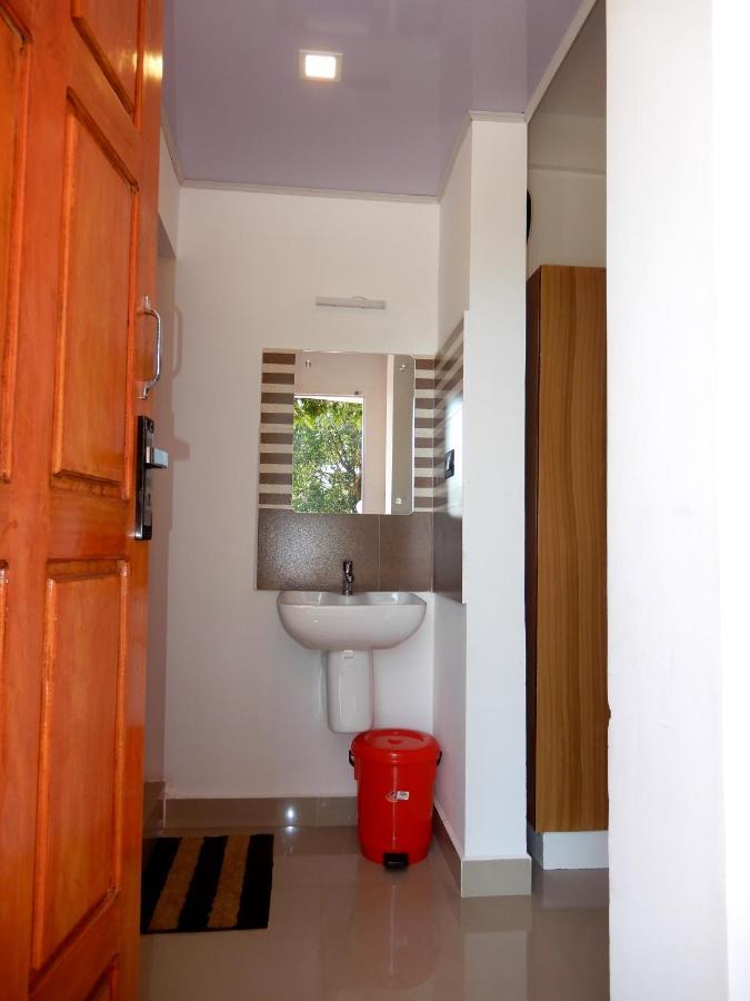 Drizzle Valley Cottage Munnar Esterno foto