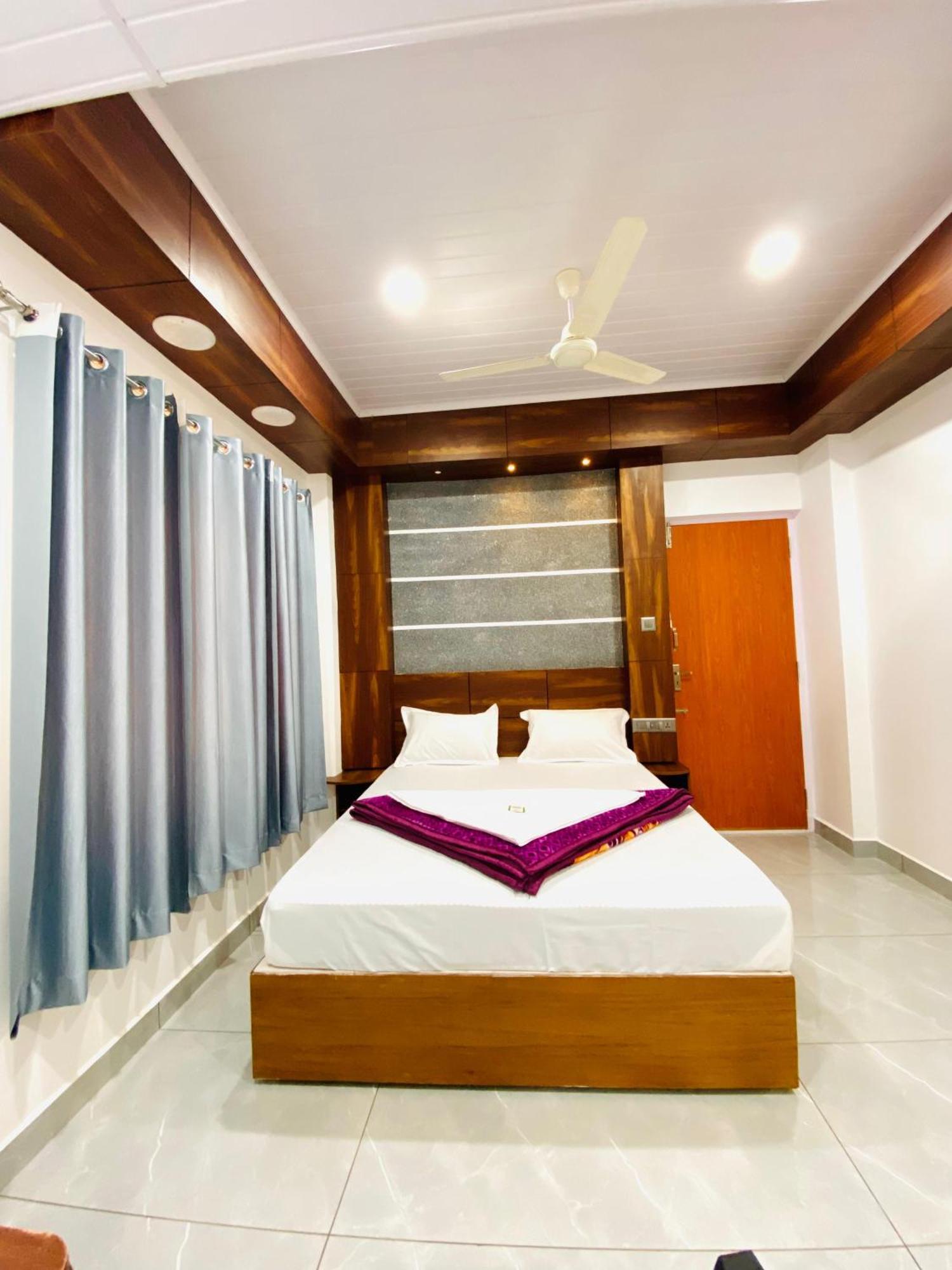 Drizzle Valley Cottage Munnar Esterno foto