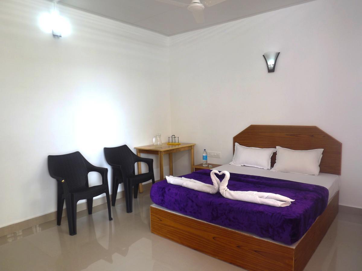 Drizzle Valley Cottage Munnar Esterno foto