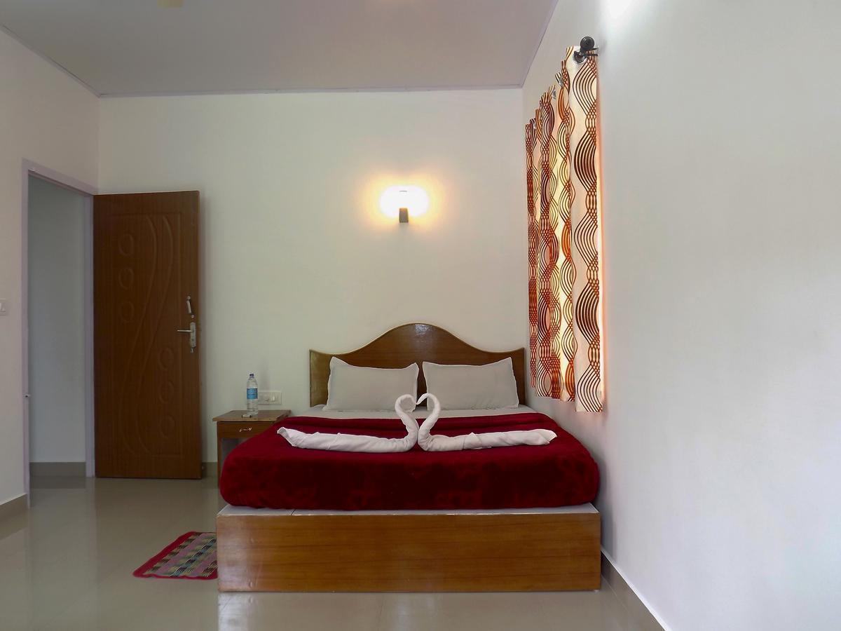 Drizzle Valley Cottage Munnar Esterno foto
